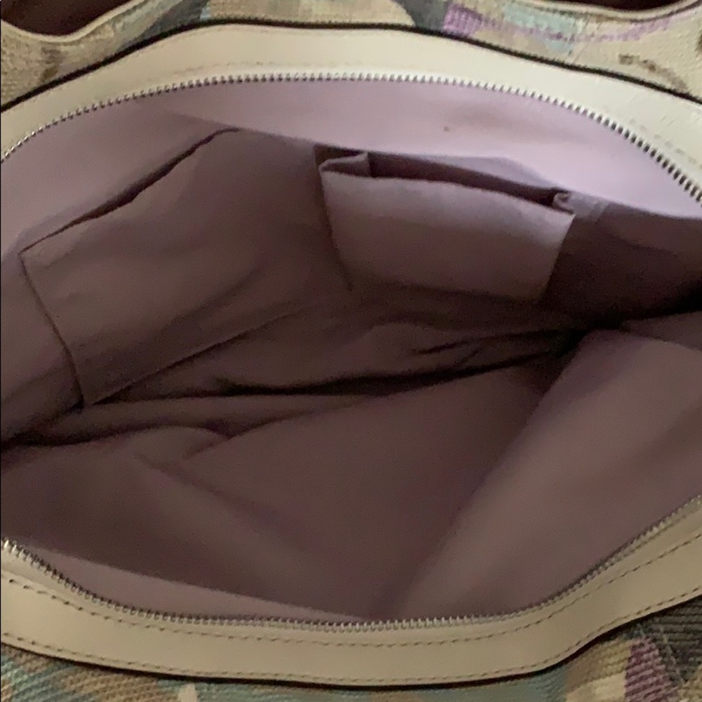 Handbag - Picture 4 of 7